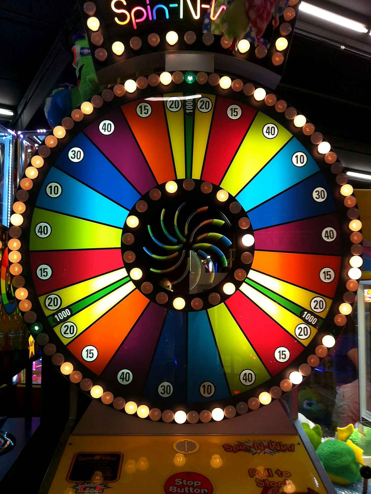 spin n win arcade game